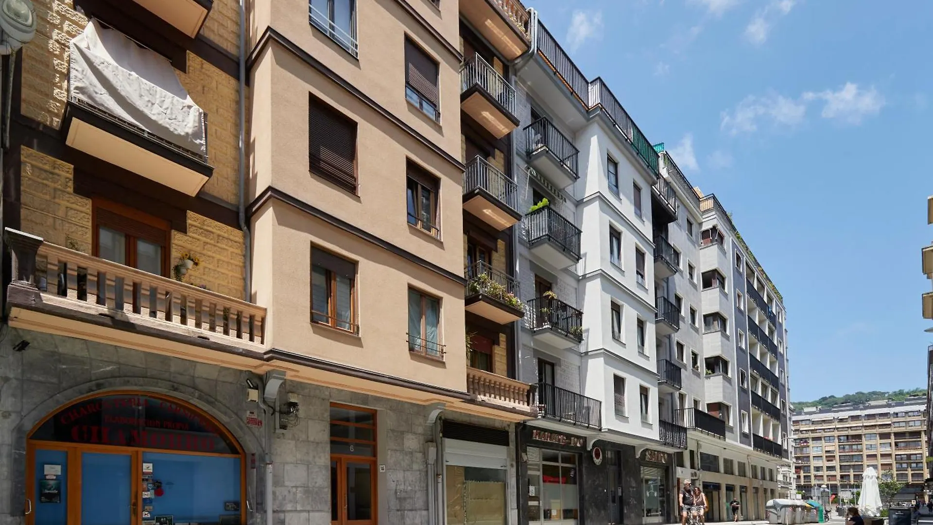 Always Easy I Carquizano Apartment San Sebastian Spain